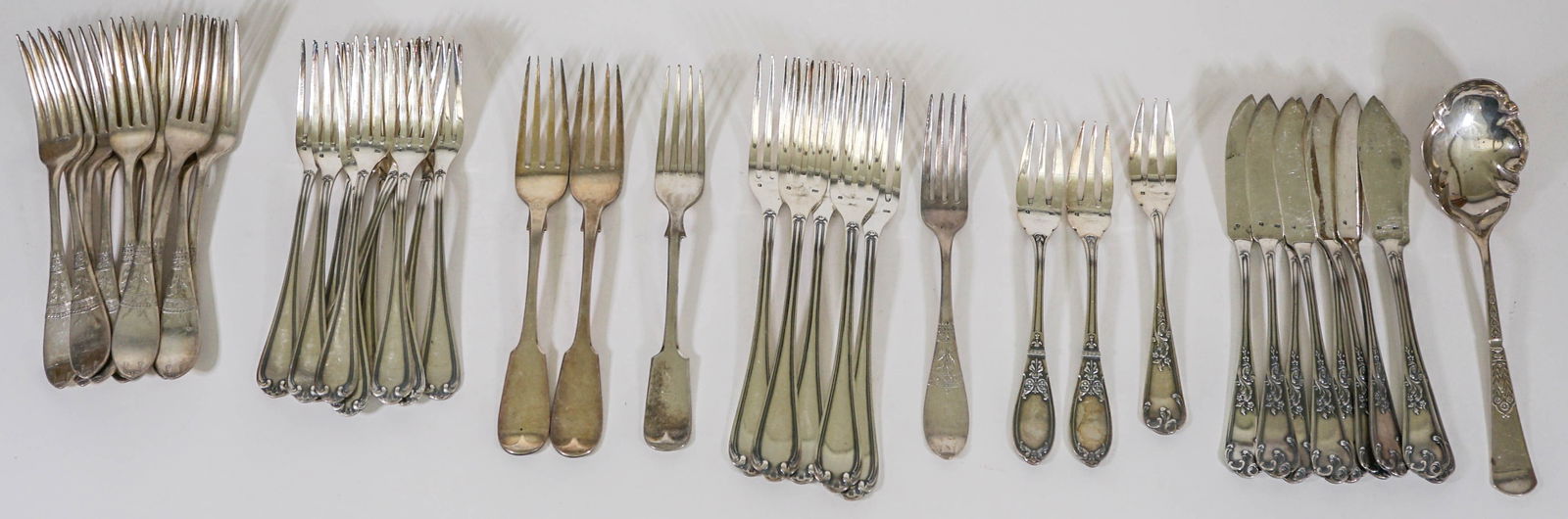 Art Nouveau (44) Flatware (1 of 8)