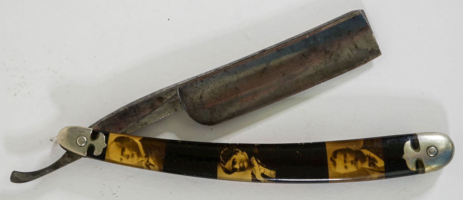 Antique Straight Razor [Presidents, Royals] (1 of 3)