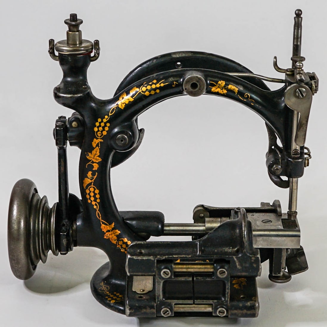 Wilcox and Gibbs Antique Sewing Machine (1 of 8)