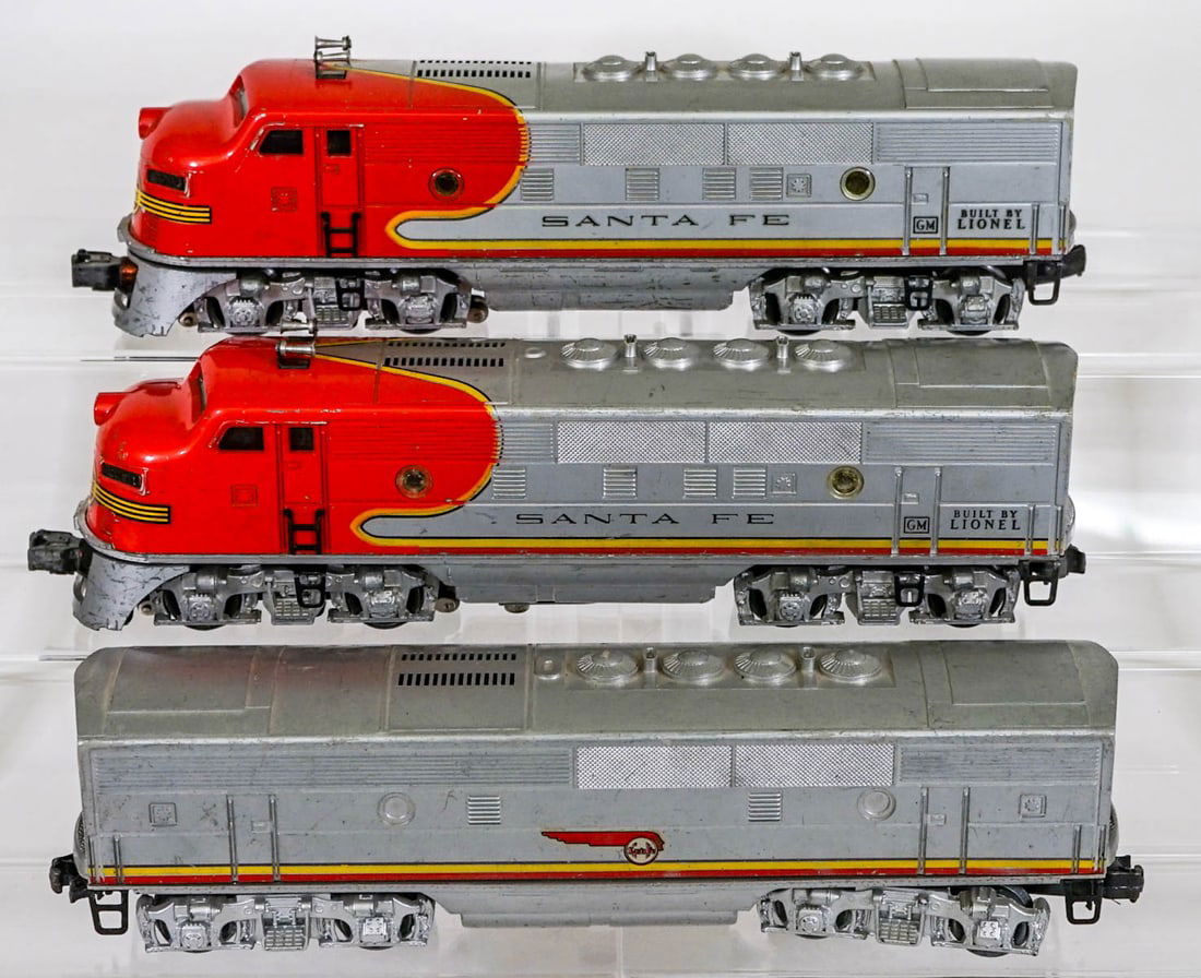 Lionel Postwar 2353 Santa Fe ABA Locomotives (1 of 3)