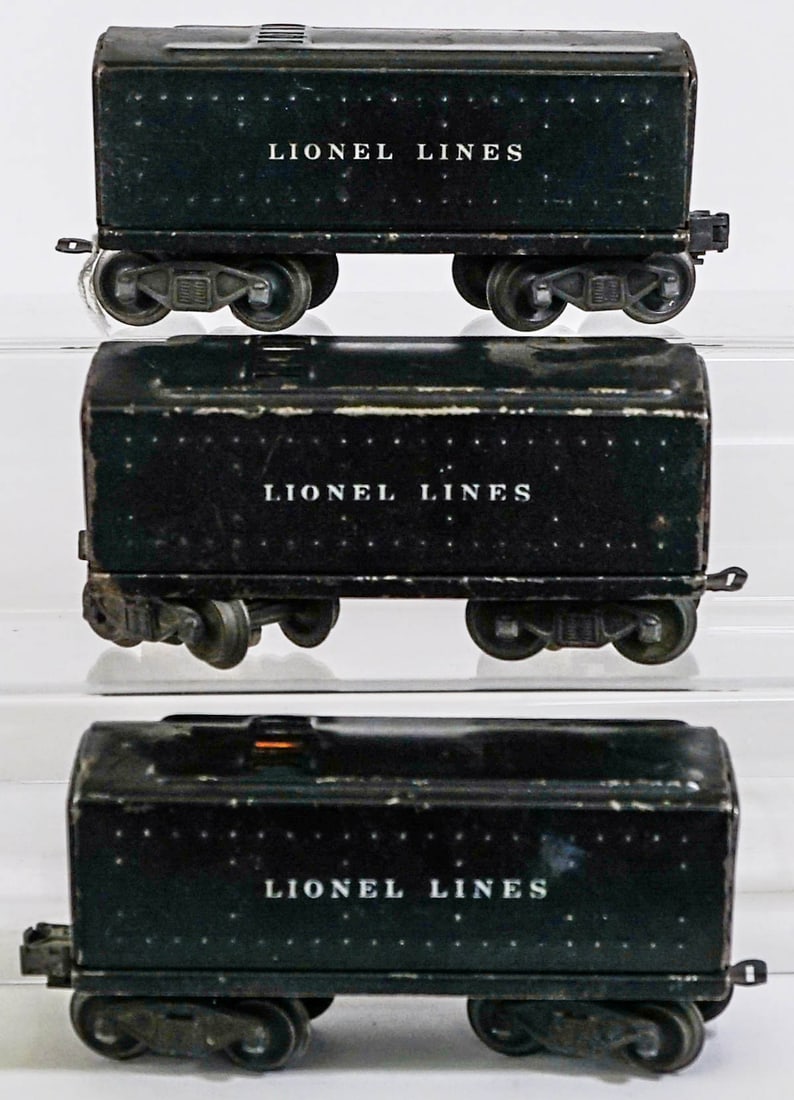 Lionel Whistling Tenders 6654W (2) & 1654W: Lionel Whistling Tenders 6654W (2) & 1654W. Provenance: Missoula, Montana Private Collection. Untested, from a lifelong collector who serviced and repaired trains requiring any attention. If lot is ab