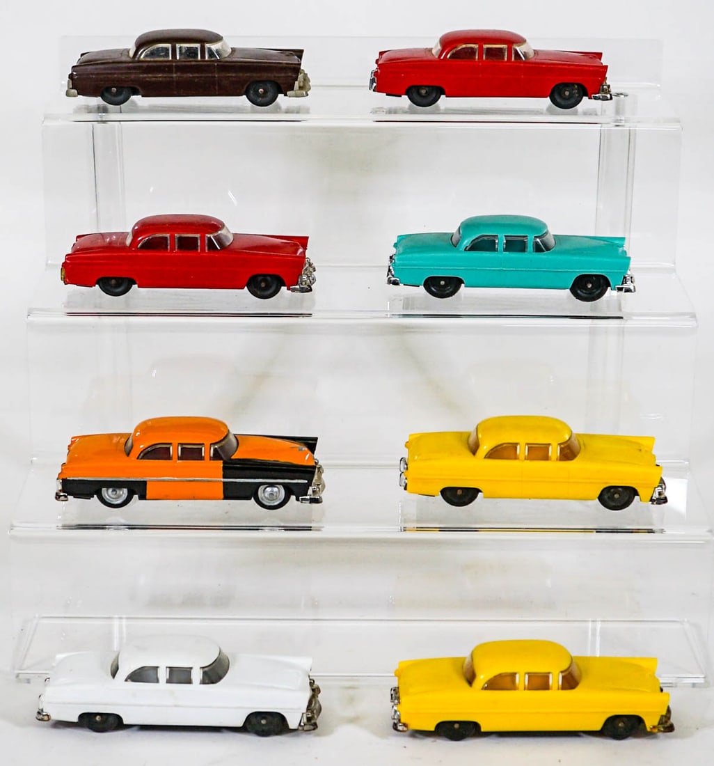 Lionel Cars for Auto Transport Carrier (8): Lionel Cars for Auto Transport Carrier (8). Provenance: Missoula, Montana Private Collection. Untested, from a lifelong collector who serviced and repaired trains requiring any attention. If lot is ab