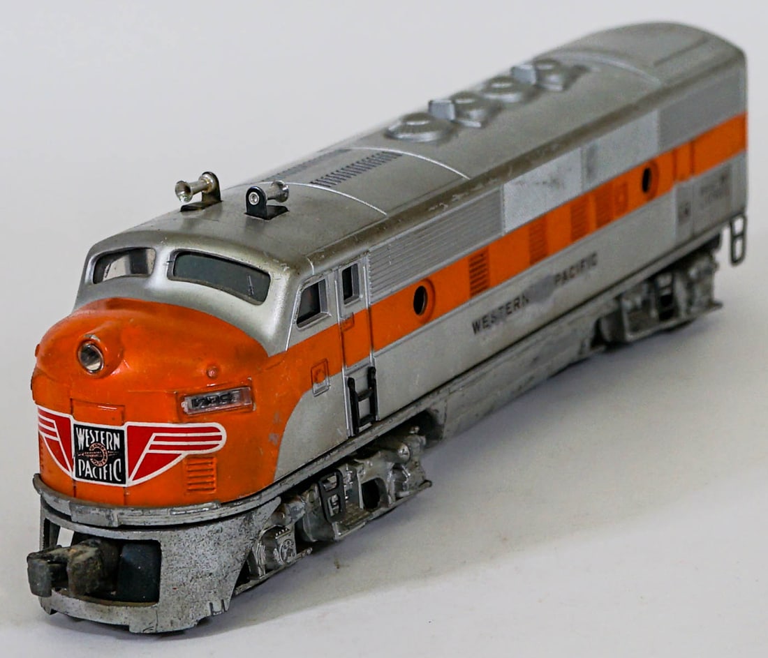 Lionel Western Pacific 2355 F-3 Diesel A Engine (1 of 3)