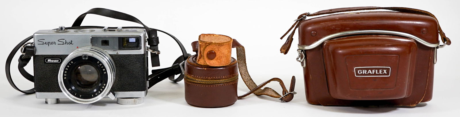 Estate Lot of Vintage Cameras & Lenses (1 of 16)