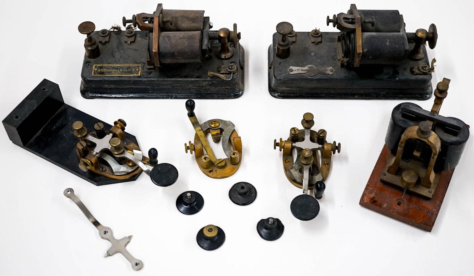 Vintage Telegraph Keys & Parts (1 of 5)