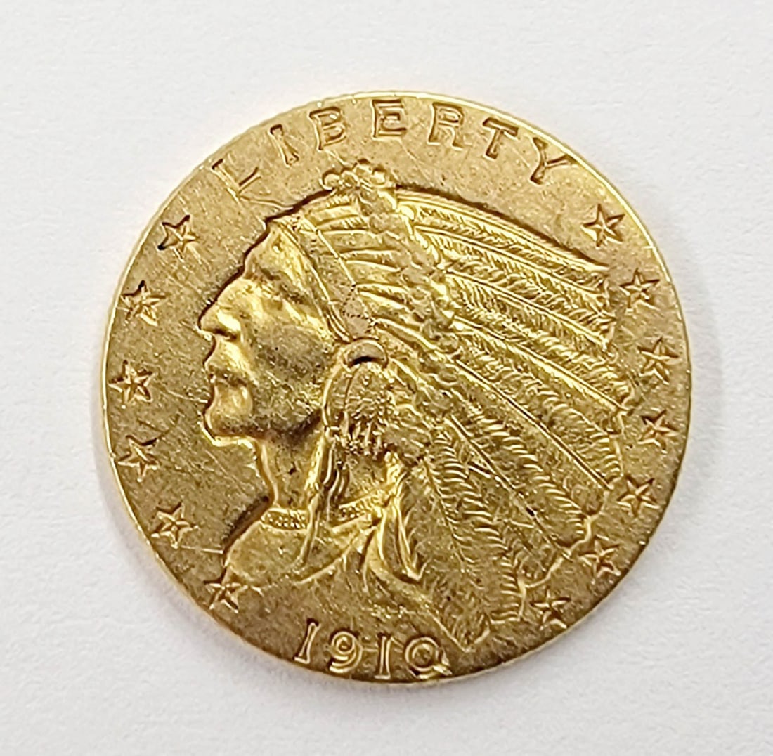 1910 U.S. $2.50 Quarter Eagle Gold Coin (1 of 2)