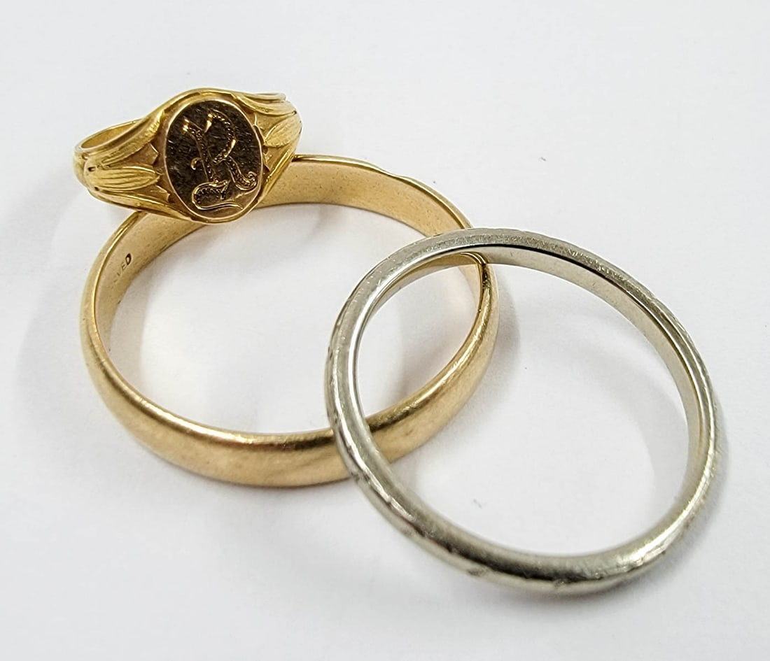 Estate Lot of 18k & 14k Rings (1 of 1)