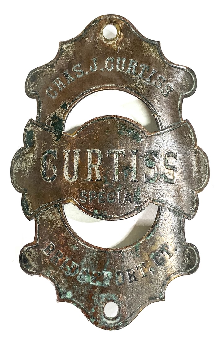 Curtiss Special Bicycle Head Badge (1 of 2)