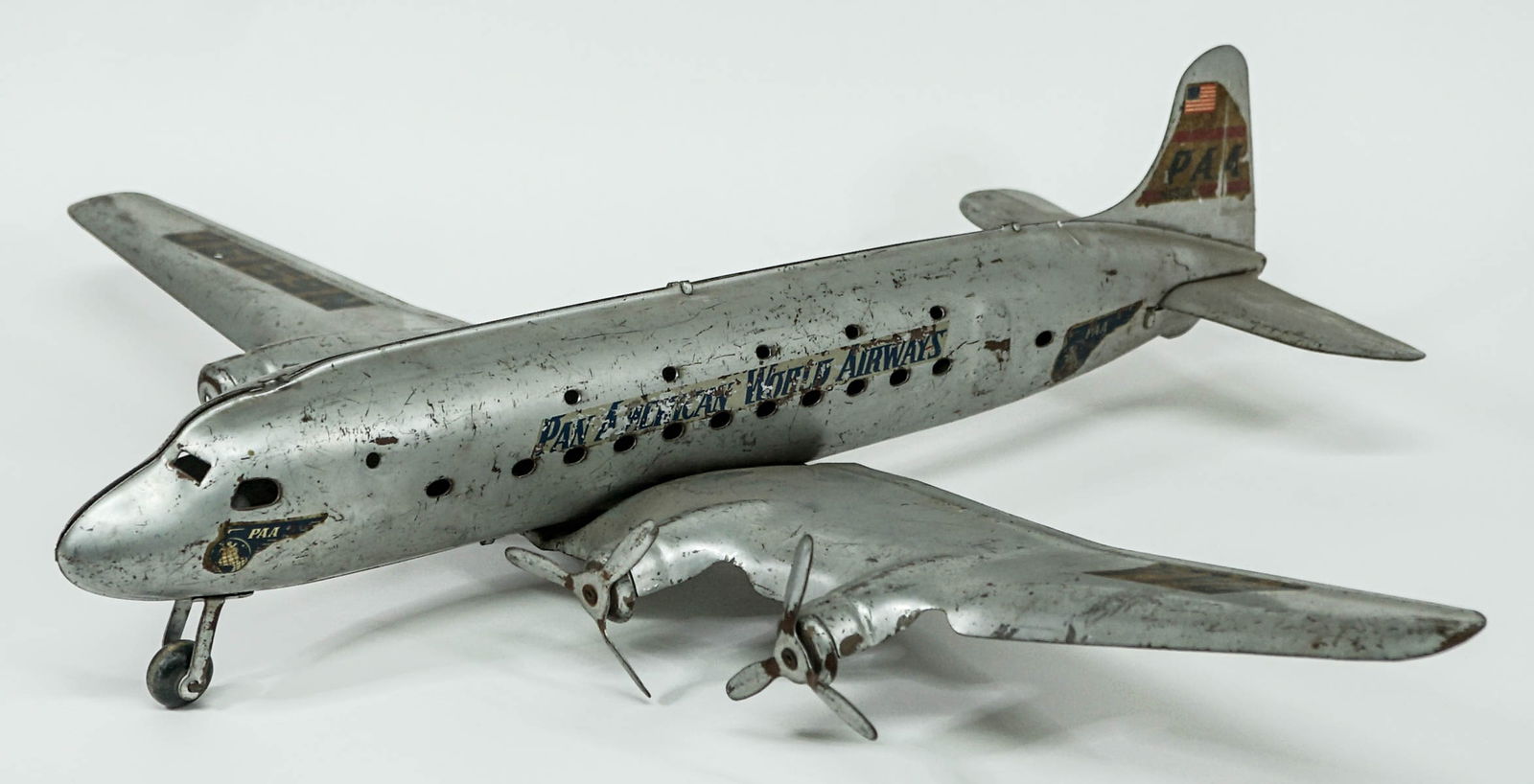 Pan American Airlines Toy Plane [N6519C] (1 of 9)