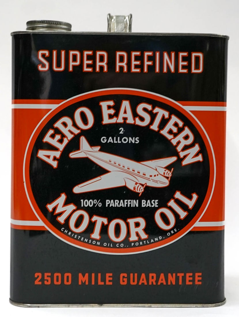 Aero Eastern 2 Gallon Oil Can (1 of 3)