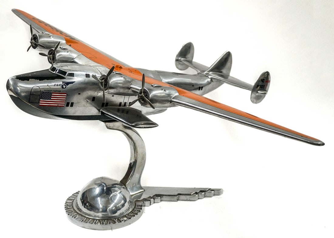 (One of One) PAA Pan Am Yankee Clipper Desk Model (1 of 11)