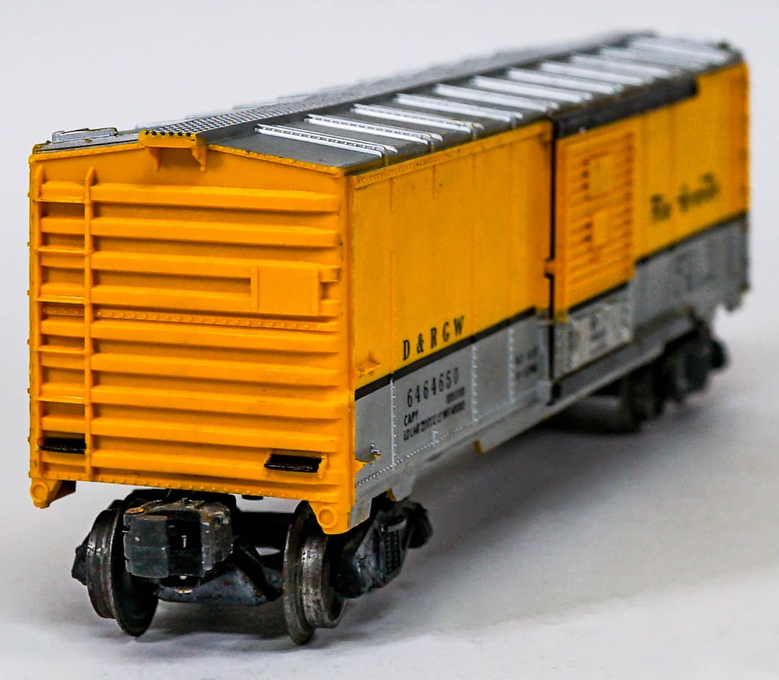Lionel Rio Grande D & RGW 6464650 Box Car (1957): Lionel Rio Grande D & RGW 6464650 Box Car (1957). These trains are from a private collection and are untested. If lot is absent of a condition report one may be requested via email. Condition report i