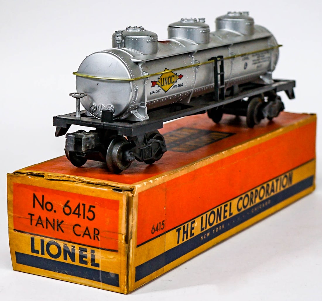 Lionel Tank Car 6415 with Original Box: Lionel Tank Car 6415 with Original Box. These trains are from a private collection and are untested. If lot is absent of a condition report one may be requested via email. Condition report is provided