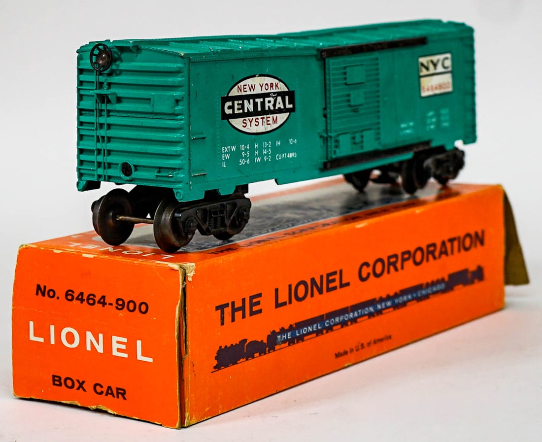 Lionel NYC Box Car 6464900 O-gauge with Box: Lionel NYC Box Car 6464900 O-gauge with Box. These trains are from a private collection and are untested. If lot is absent of a condition report one may be requested via email. Condition report is pro