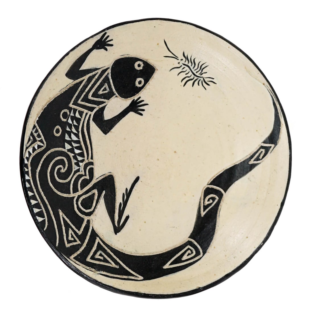 Beth Menczer Pottery Nowl: Beth Menczer Pottery Bowl. Measures 6.75 x 1.75 inches. No damage. If lot is absent of a condition report one may be requested via email. Condition report is provided as an opinion only and is no guar
