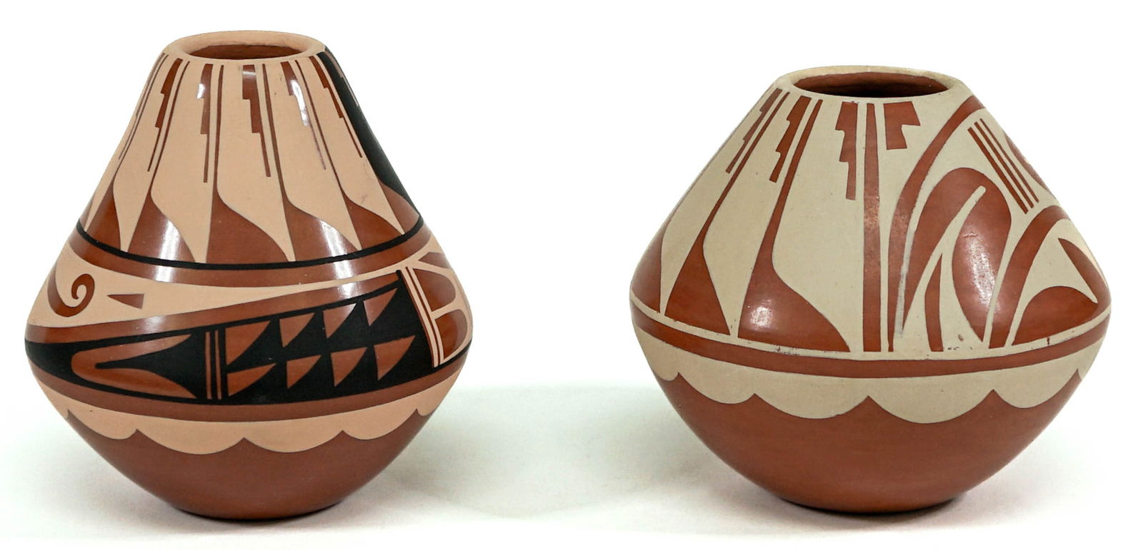 C.G. Loretto Jemez Pottery (2 Pcs) (1 of 5)