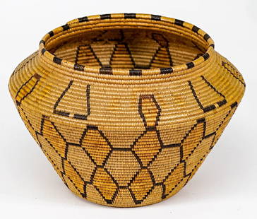 Chemehuevi, Basket Ca.1898-1913: Chemehuevi, Basket Ca.1898-1913. Measures 4.125 x 6.375 inches. Provenance: Formerly Collection of Francis Xavier Ammann (1866 - 1931), Needles, California, By Descent. Excellent condition. No signs