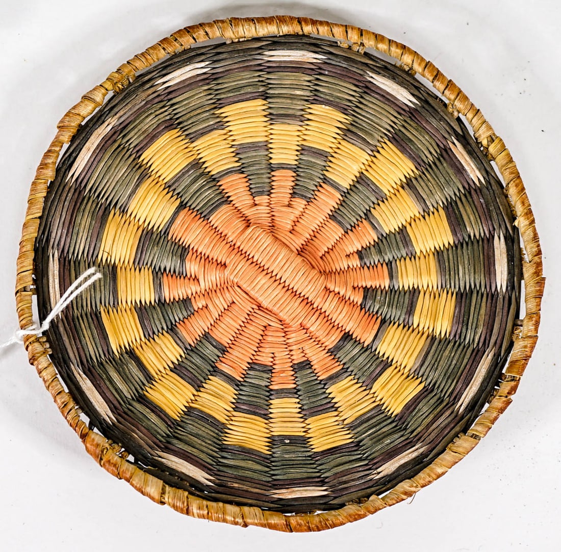 1st Mesa Small Hopi Tray (1 of 3)