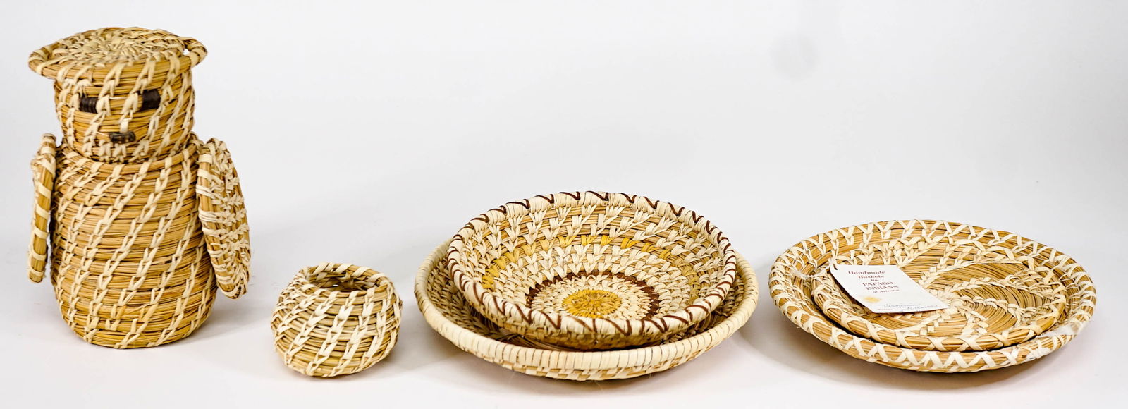 Tohono O'odham (6) Handwoven Baskets (1 of 13)