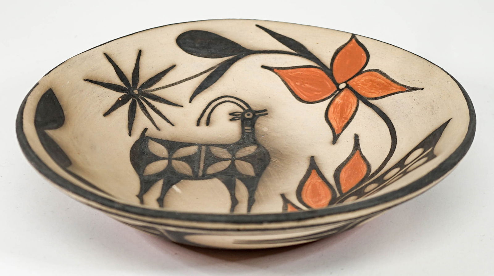 Arthur/Hilda Coriz Pueblo 8IN Pottery Dish [Deer] (1 of 5)