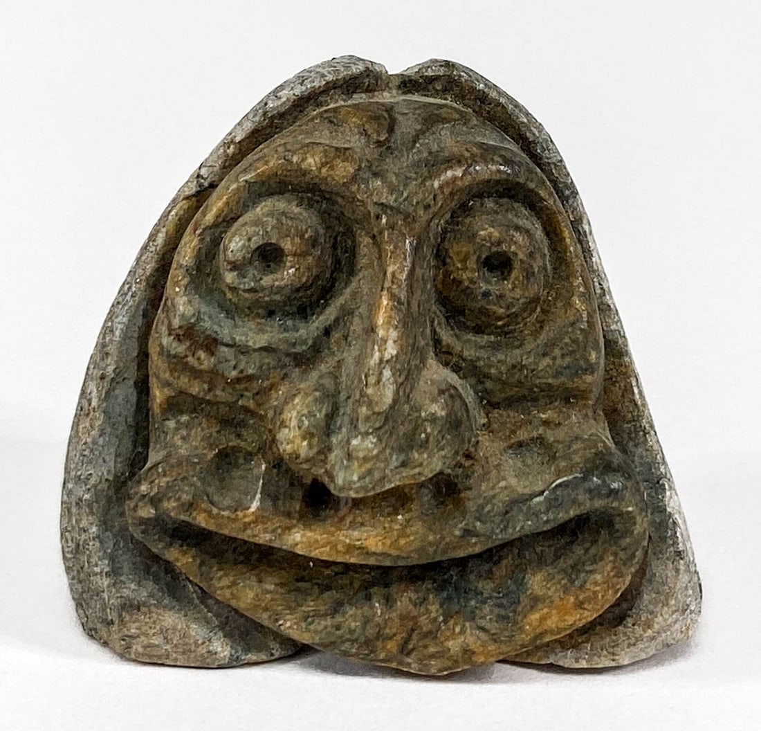 Onondaga Signed Carving (1 of 8)