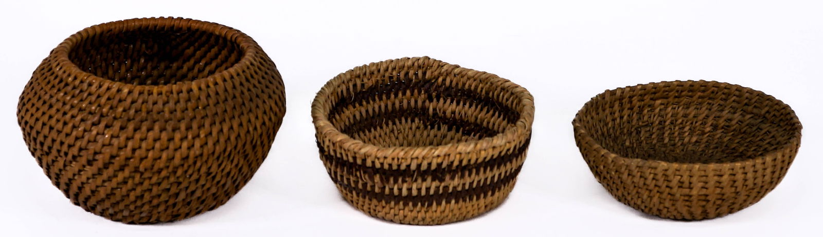 Three Vintage Native American Baskets (1 of 7)