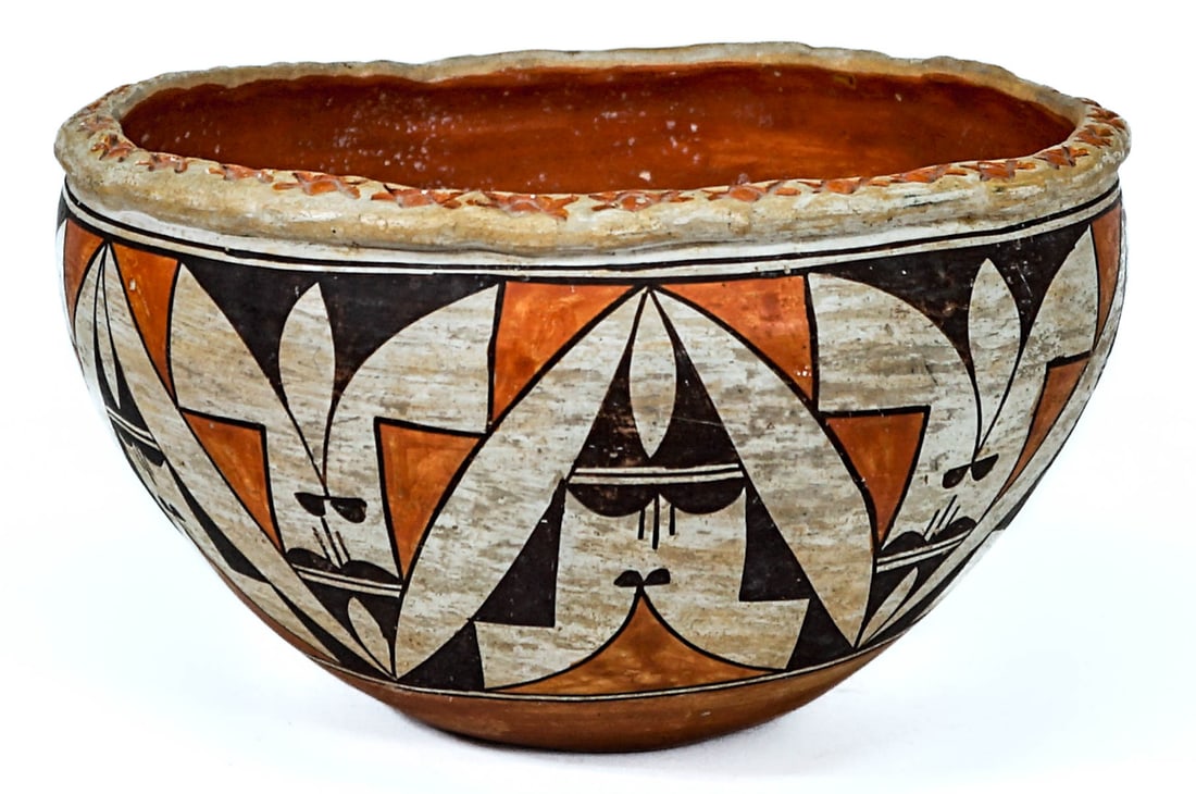 Teresita Romero (b.1894-1991) Cochiti Pottery (1 of 7)