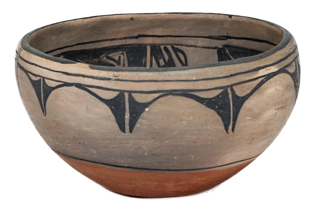 Teresita Romero Signed Cochiti Pottery Bowl (1 of 6)