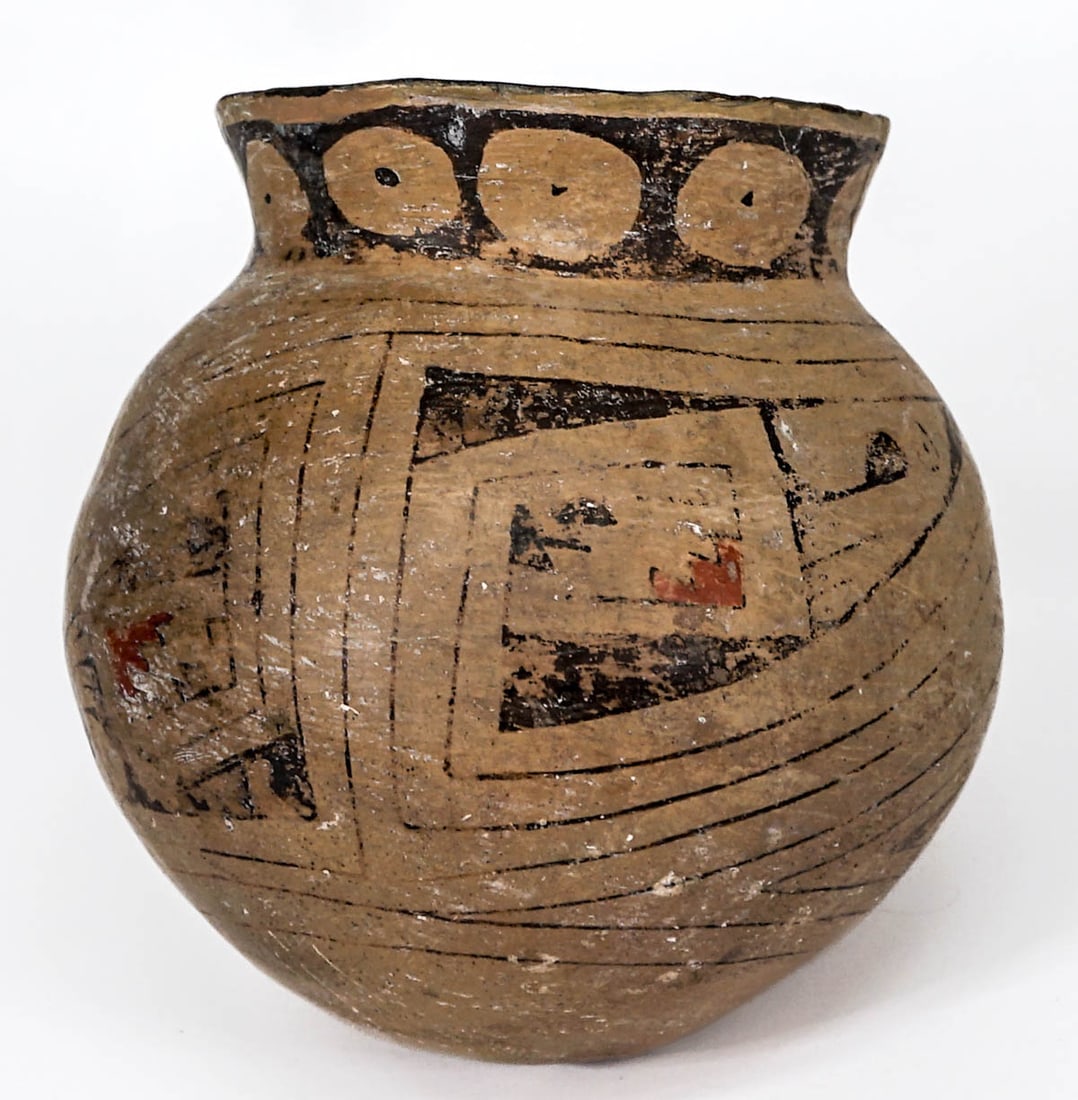 Prehistoric Casas Grande Large Pottery Olla (1 of 7)