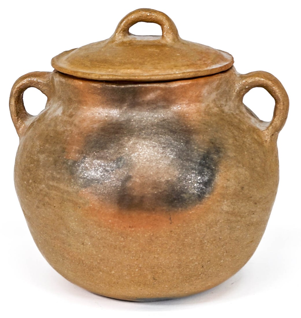 L. Martinez Attributed Picuris Micaceous Bean Pot (1 of 6)