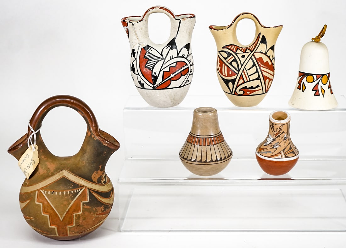 Vintage (6) Native American Polychrome Pottery (1 of 10)