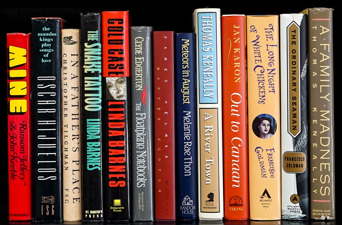 Assorted Topic (13) Books SIGNED [Linda Barnes] (1 of 1)