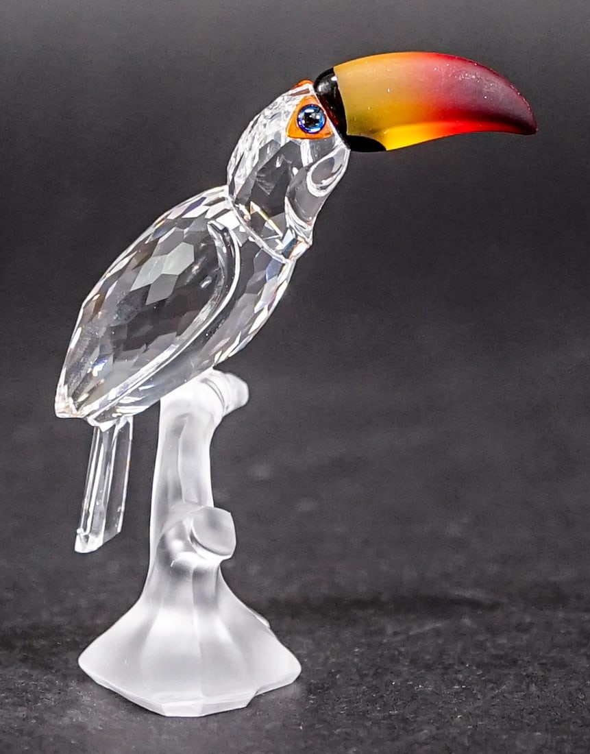 Swarovski Crystal Toucan 3.5 IN MIB: Swarovski crystal Made in Austria 3.5 in. tall Toucan. No evident cracks or repair. If lot is absent of a condition report one may be requested via email. Condition report is provided as an opinion on