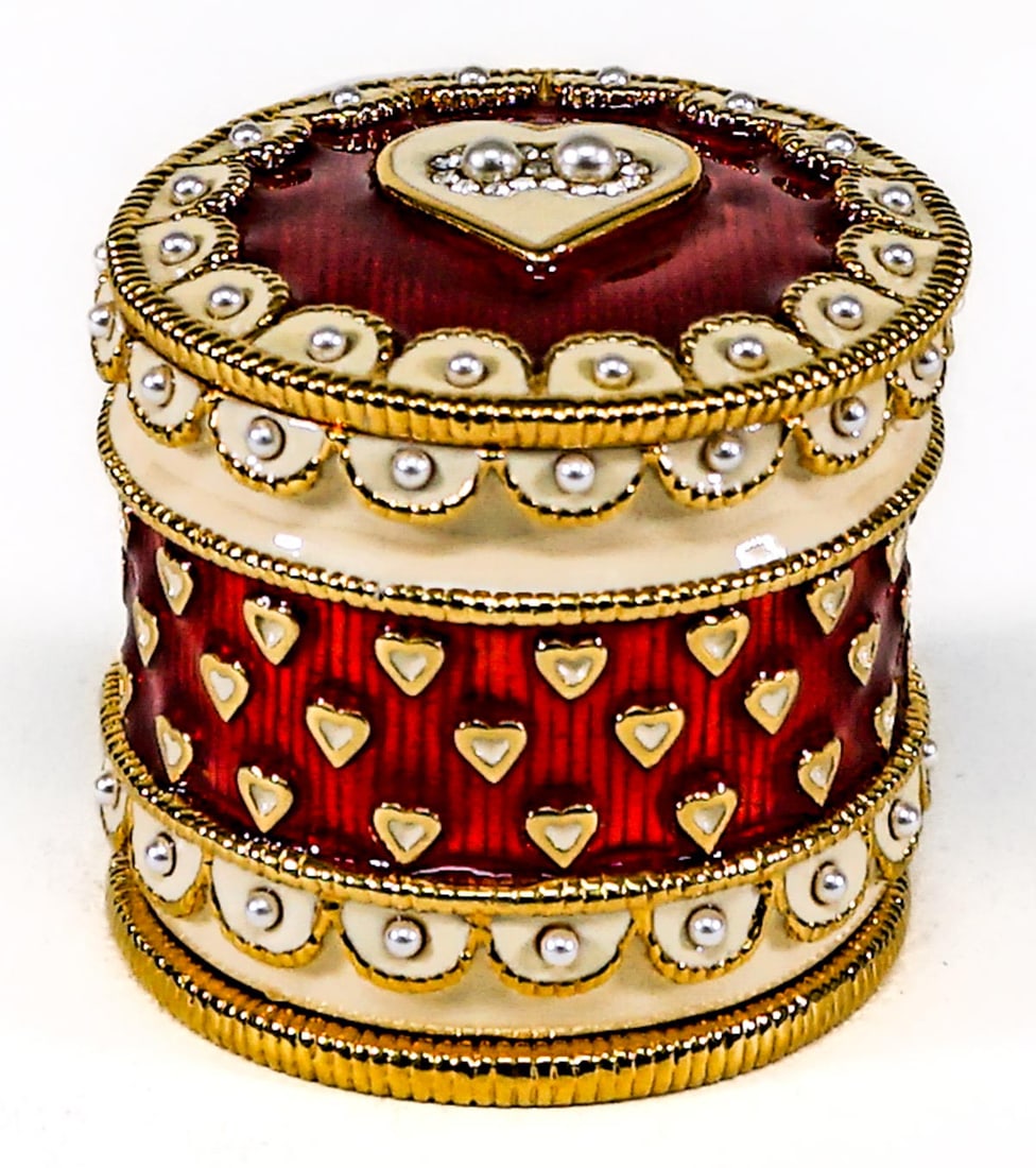 Wendy Reed Enameled Heart Trinket Box: ''Danielle' Wendy Reed enameled heart and pearl trinket box. Measures 2.25 in. diameter x 2.25 in. tall. Includes pillow and certificate. No evident cracks or repair. If lot is absent of a condition r