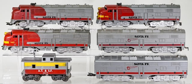Santa Fe ABA, AB, Caboose and Cars Toy Trains