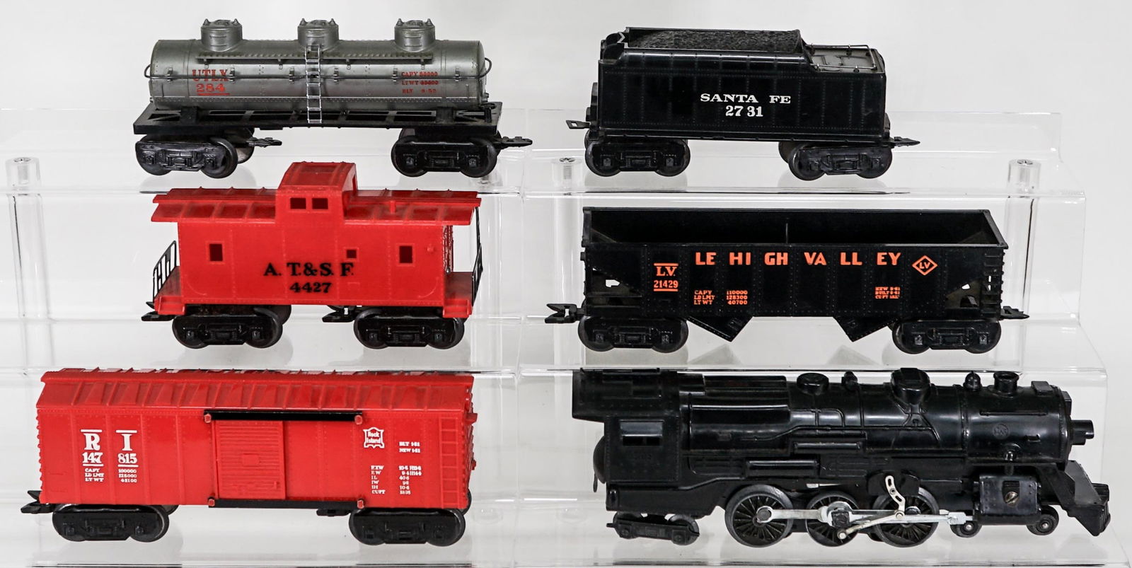 MARX 1829 Smoker, Tender and Cars Toy Train (1 of 9)