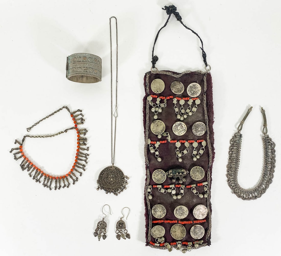 [Yemen] Vintage & Antique Jewelry (1 of 2)
