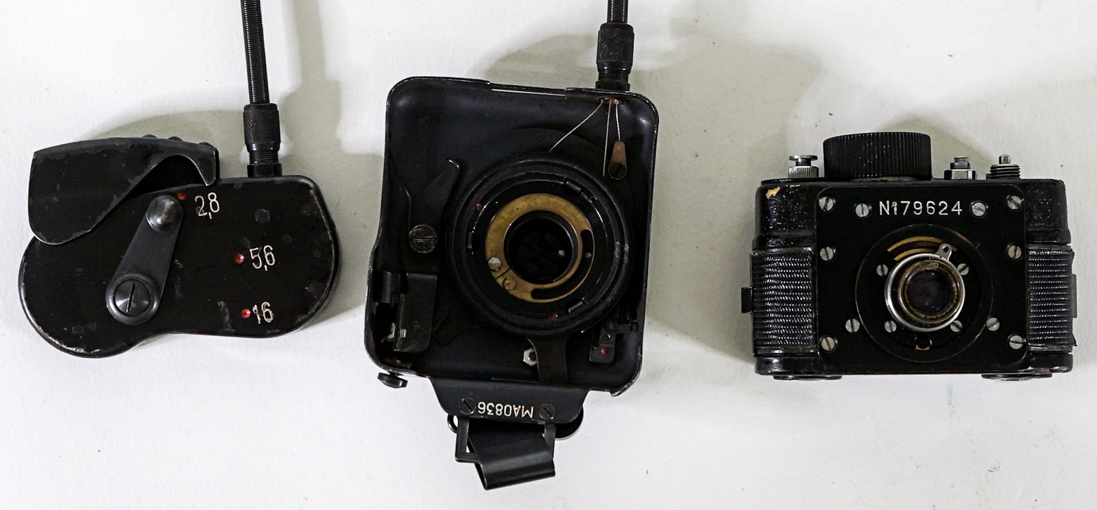 Soviet KGB Button Spy Film Camera F-21 (1 of 6)