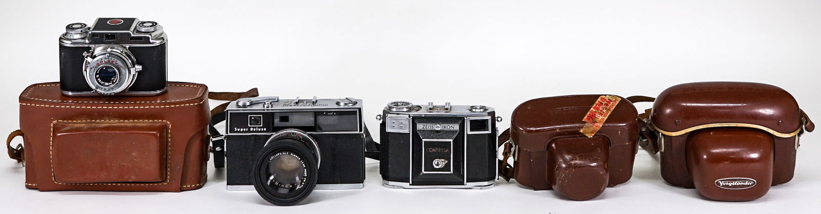 Vintage (6) Film Cameras [Zeiss Ikon] (1 of 11)
