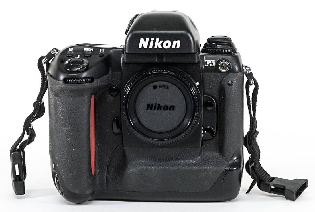 Nikon F5 Camera (1 of 6)