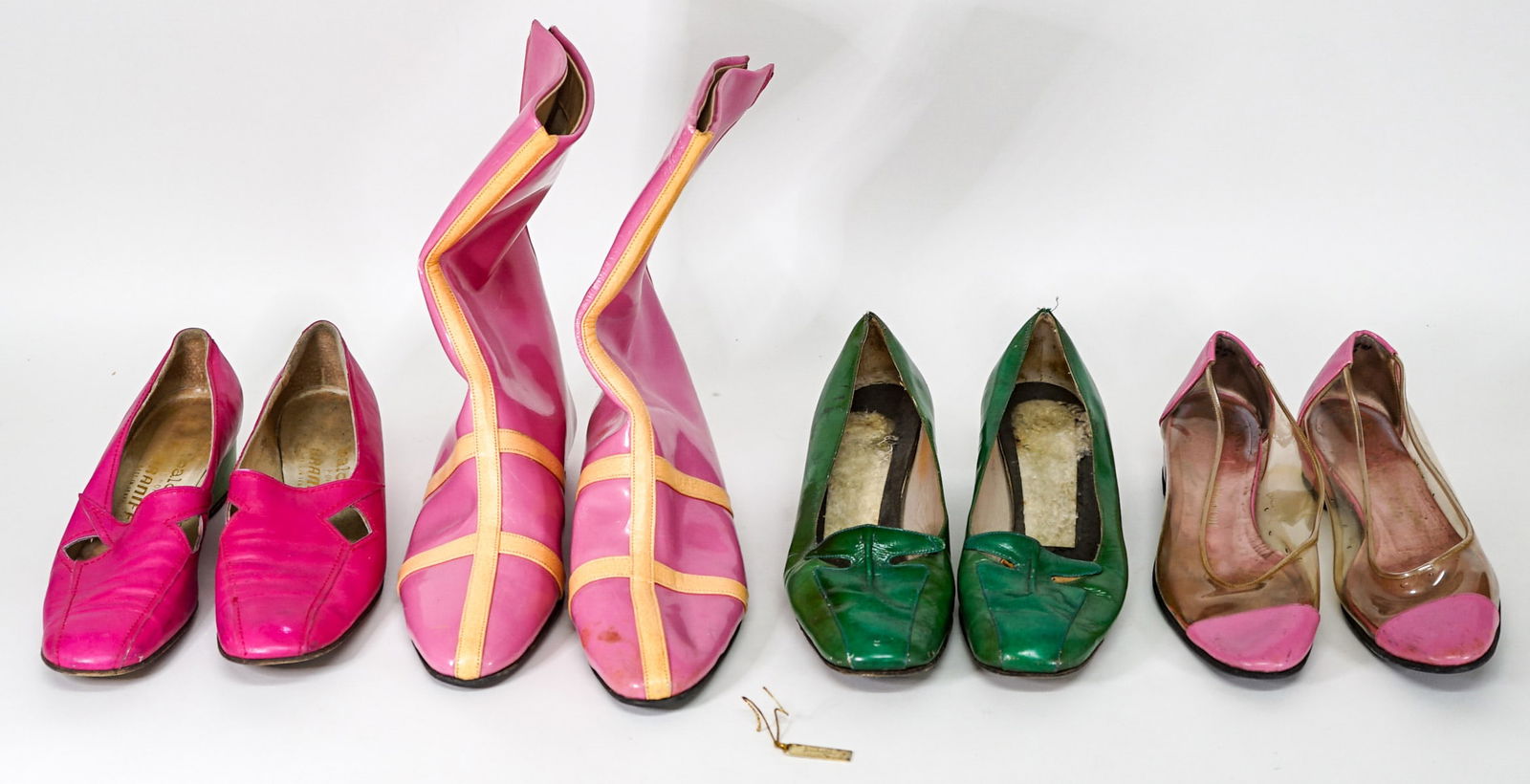 Vintage (4 Pair) Designer Shoes [Braniff Airways) (1 of 19)