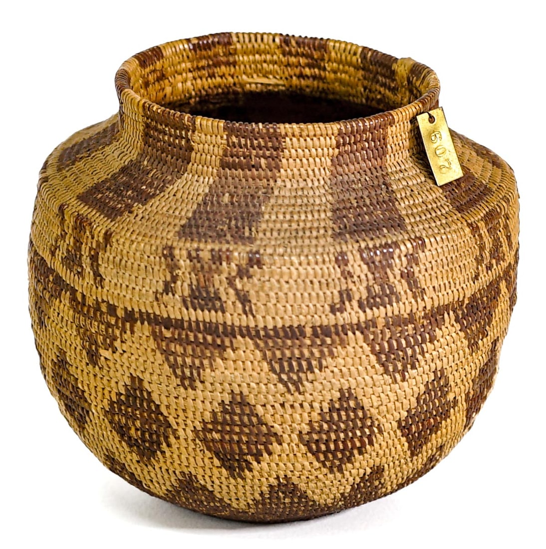 Fine Antique Small Native American Basket (1 of 8)