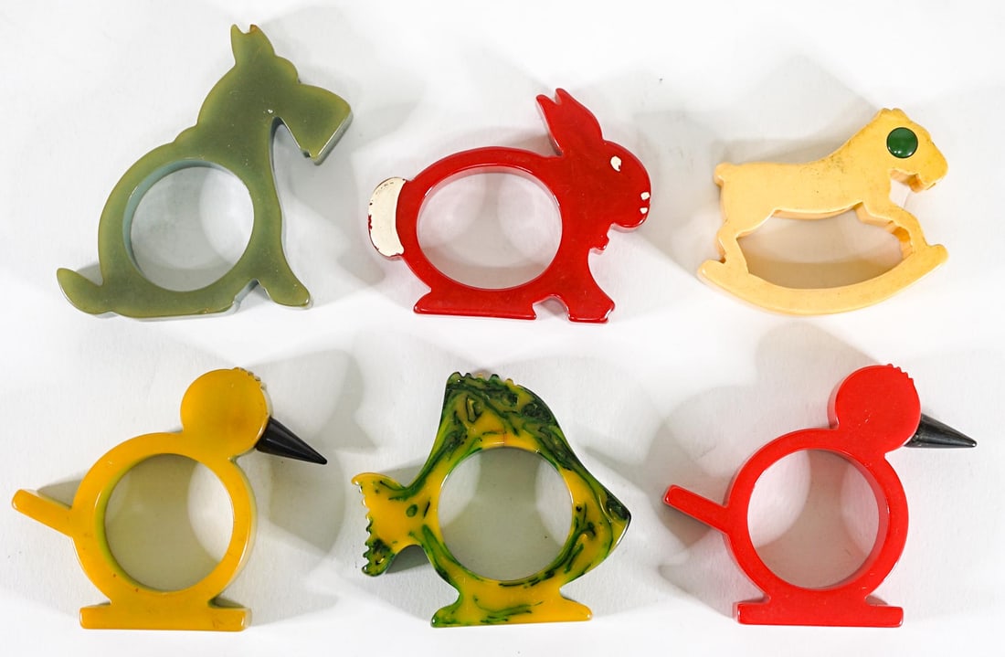 [Bakelite, Catalin, Plastic] Napkin Rings (6) (1 of 2)