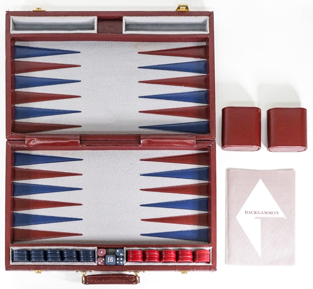 Backgammon Set: Backgammon Set. Measures 11.5 x 15.75 x 2.5 inches. Very good condition, complete. The descriptions of items appearing in advertising prior to this auction are believed to be correct, nevertheless, ne