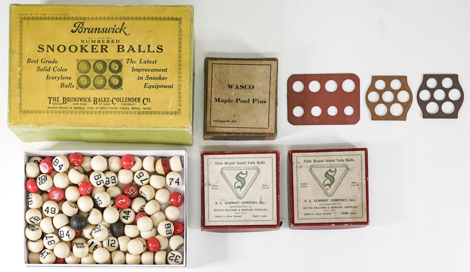 Brunswick Snooker Balls, Pool Pins etc (1 of 7)
