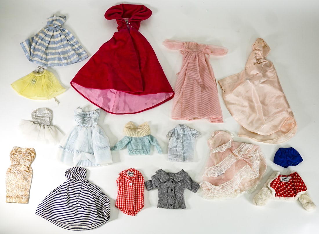 Original Barbie Doll Clothes (17 PC) (1 of 5)