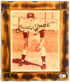 Mickey Mantle Laminated 8 x 10 Photograph