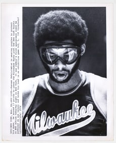 Kareem Abdul-Kabbar AP Wirephoto 1st Game Goggles