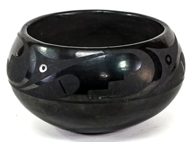 Marie (Maria Martinez) SIGNED Blackware Bowl