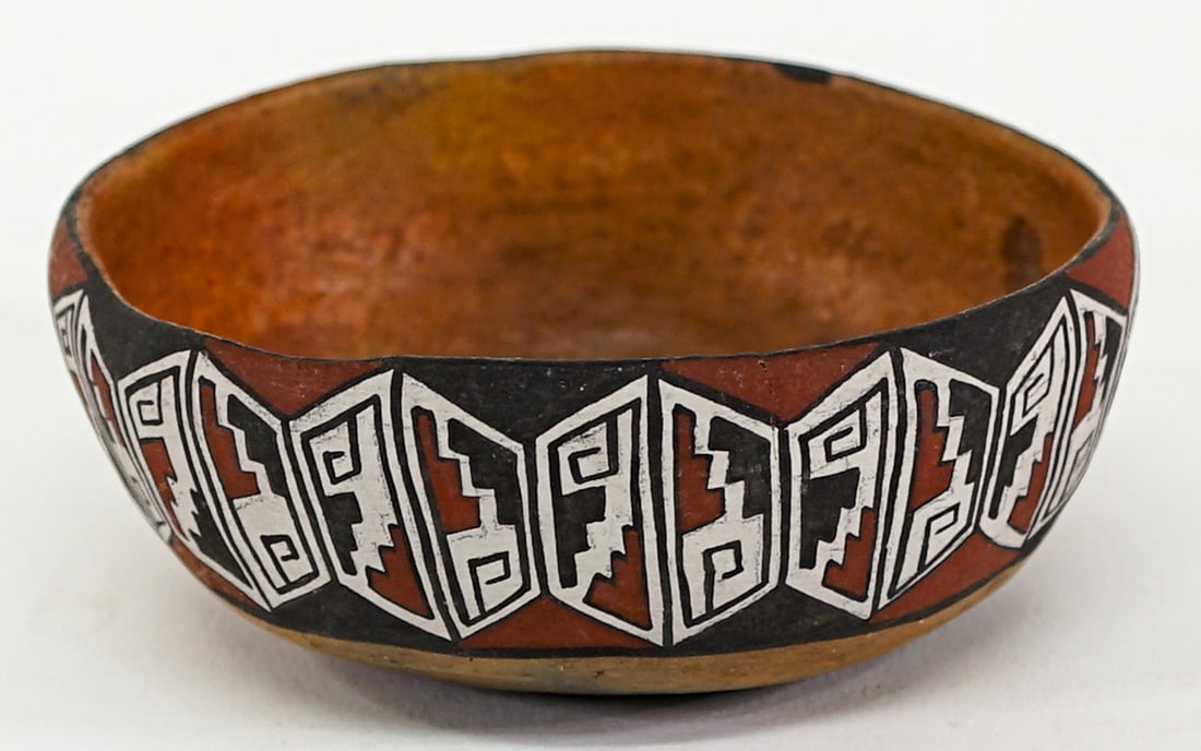 Native American Small Food Polychrome Bowl (1 of 6)